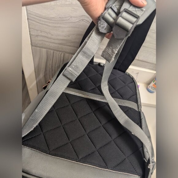 Samsonite Travel Backpack - Picture 3 of 16